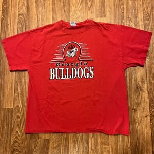 Vintage Georgia Bulldogs Shirt Men XL Red NCAA Graphic Tee Delta Pro Weight